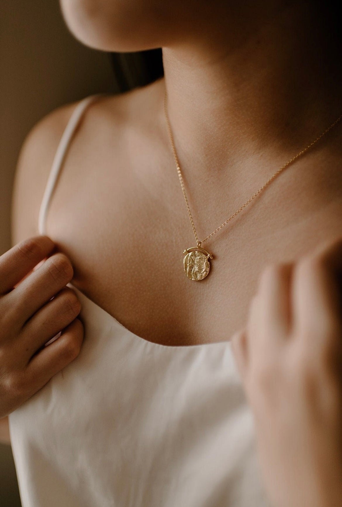 Roman Arc Necklace