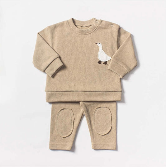 Goose Embroidered Set
