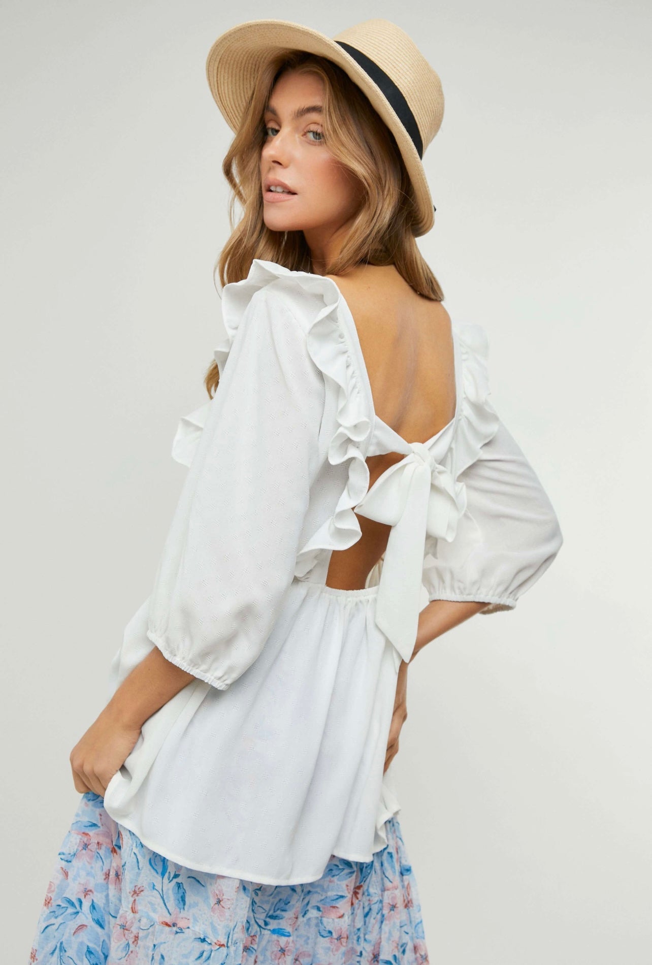 Frill Blouse with Embroidery