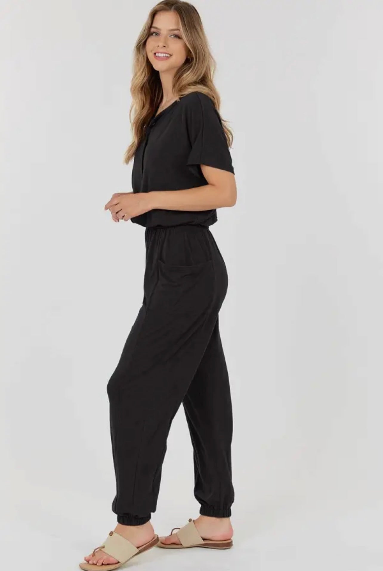 Black Sleeveless Jumpsuit